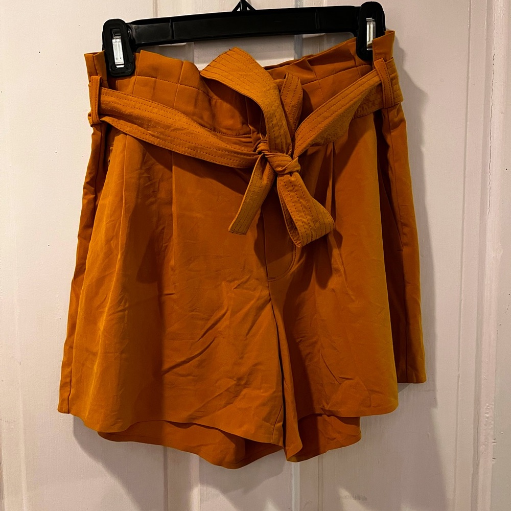 Athleta Skyline II Shorts